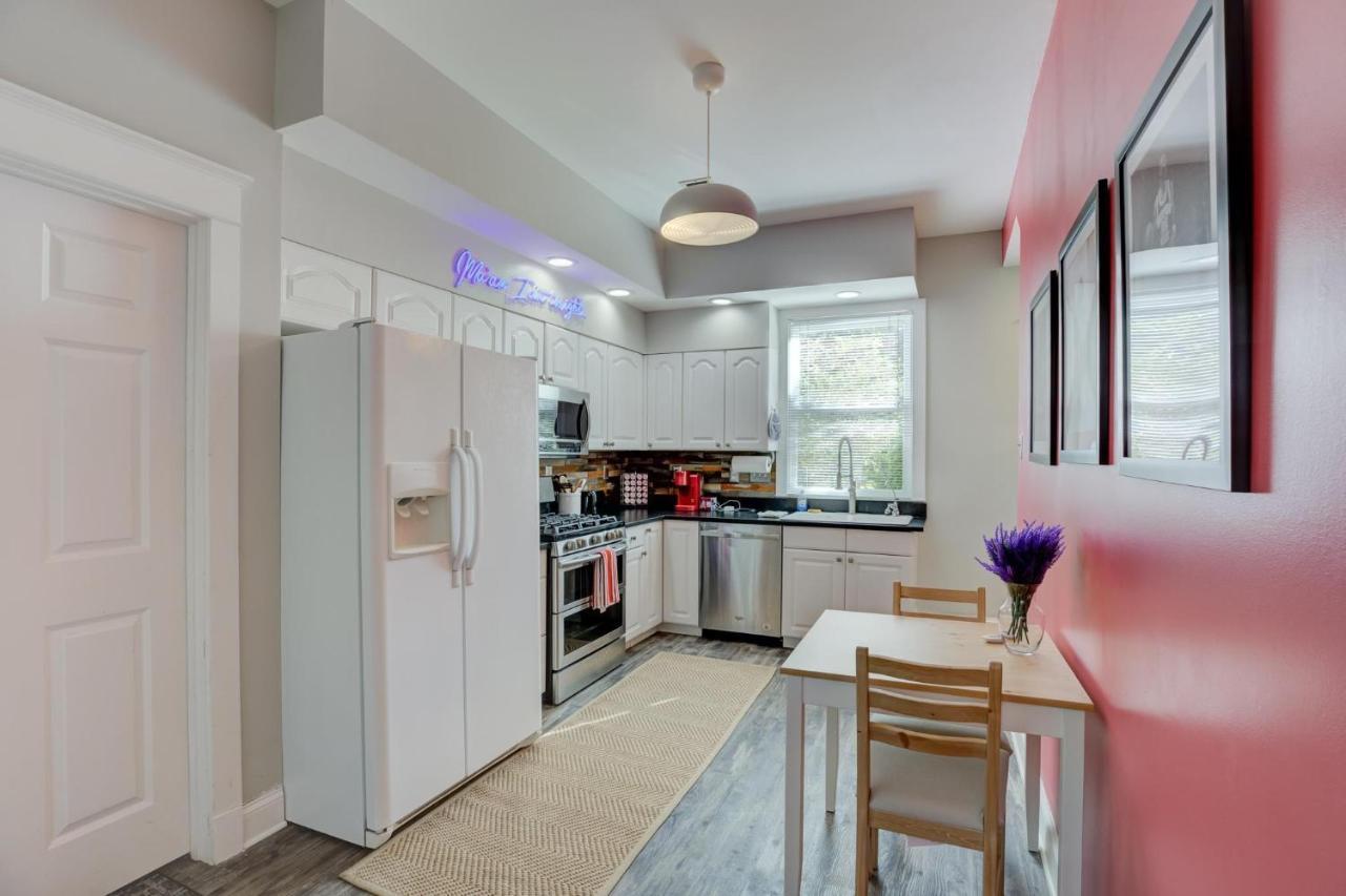 Hip And Spacious Midtown Cottage Near Beale Street Мемфис Екстериор снимка