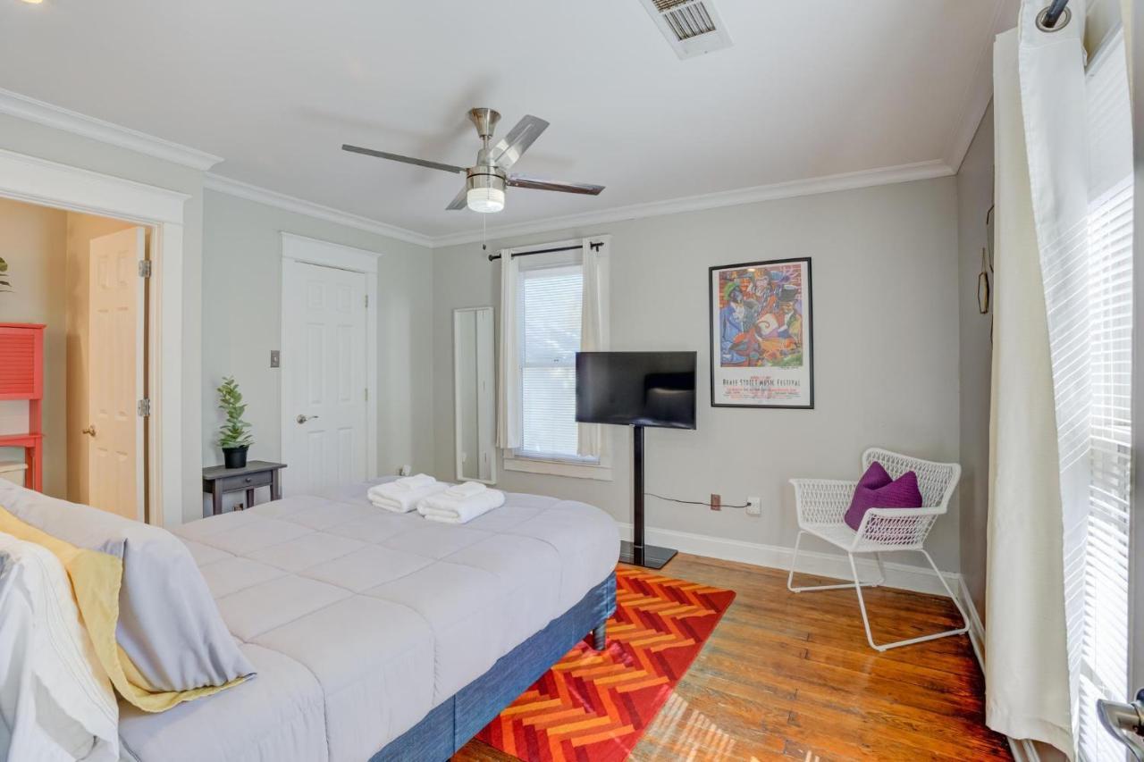 Hip And Spacious Midtown Cottage Near Beale Street Мемфис Екстериор снимка