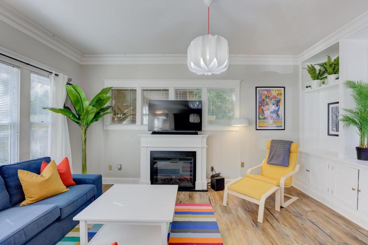 Hip And Spacious Midtown Cottage Near Beale Street Мемфис Екстериор снимка